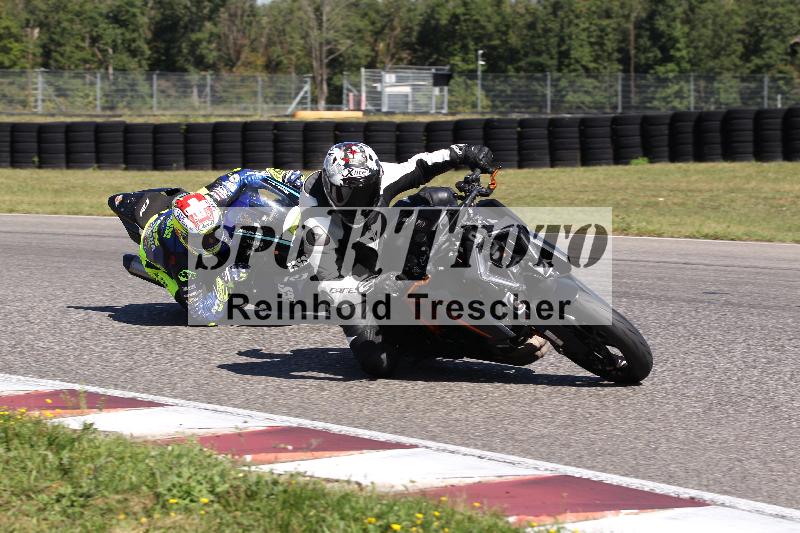 /Archiv-2025/48 25.08.2025 Cornu Master School ADR/rot-rouge/62